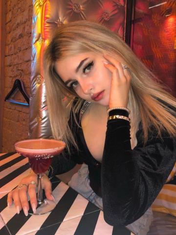 Проститутка Серафима